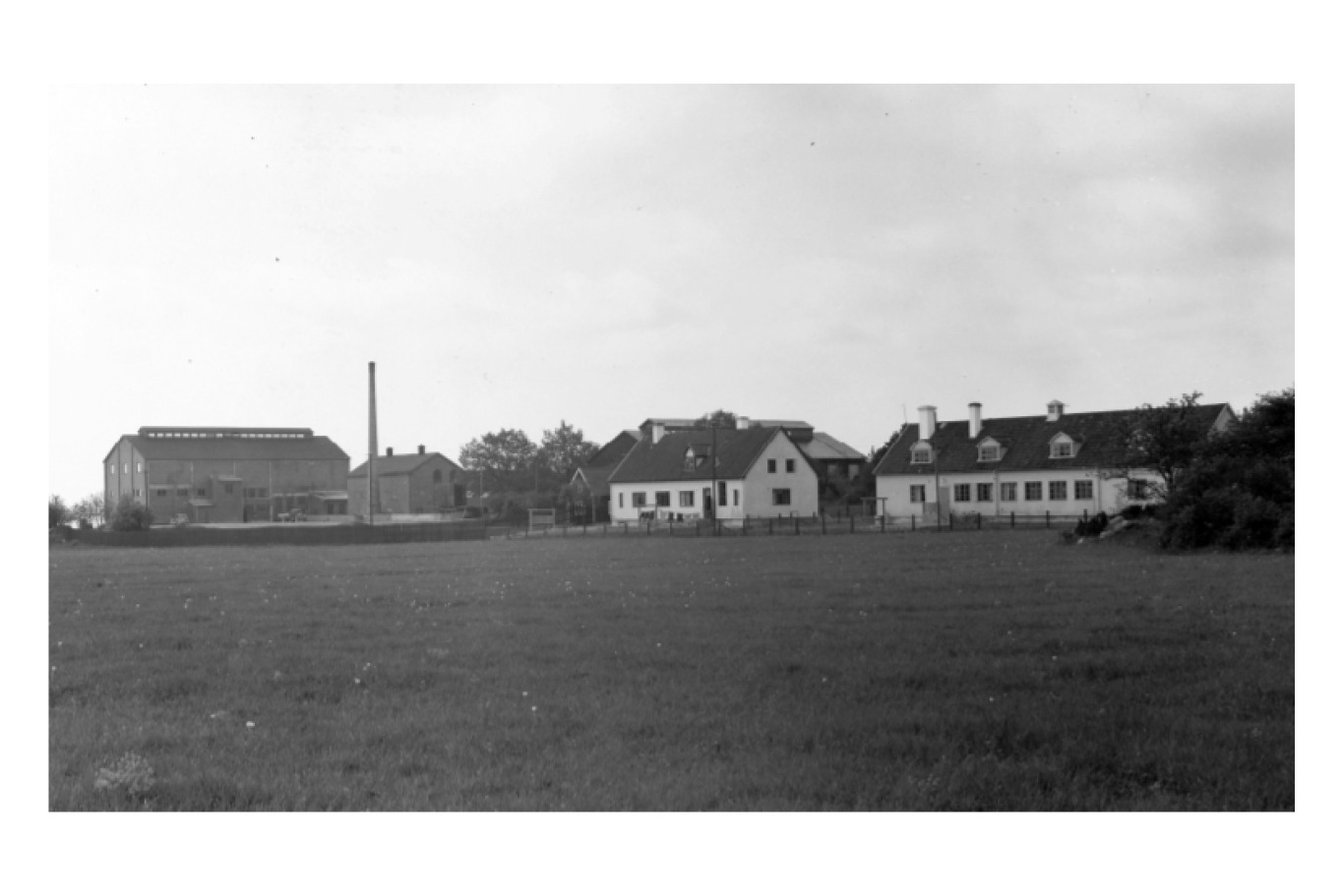 Elektrolytverken på Hammarby sjöhage, senare slakteri, 1930-talet. Foto: Ernst Blom, Länsmuseet. Slakteriområdets historia